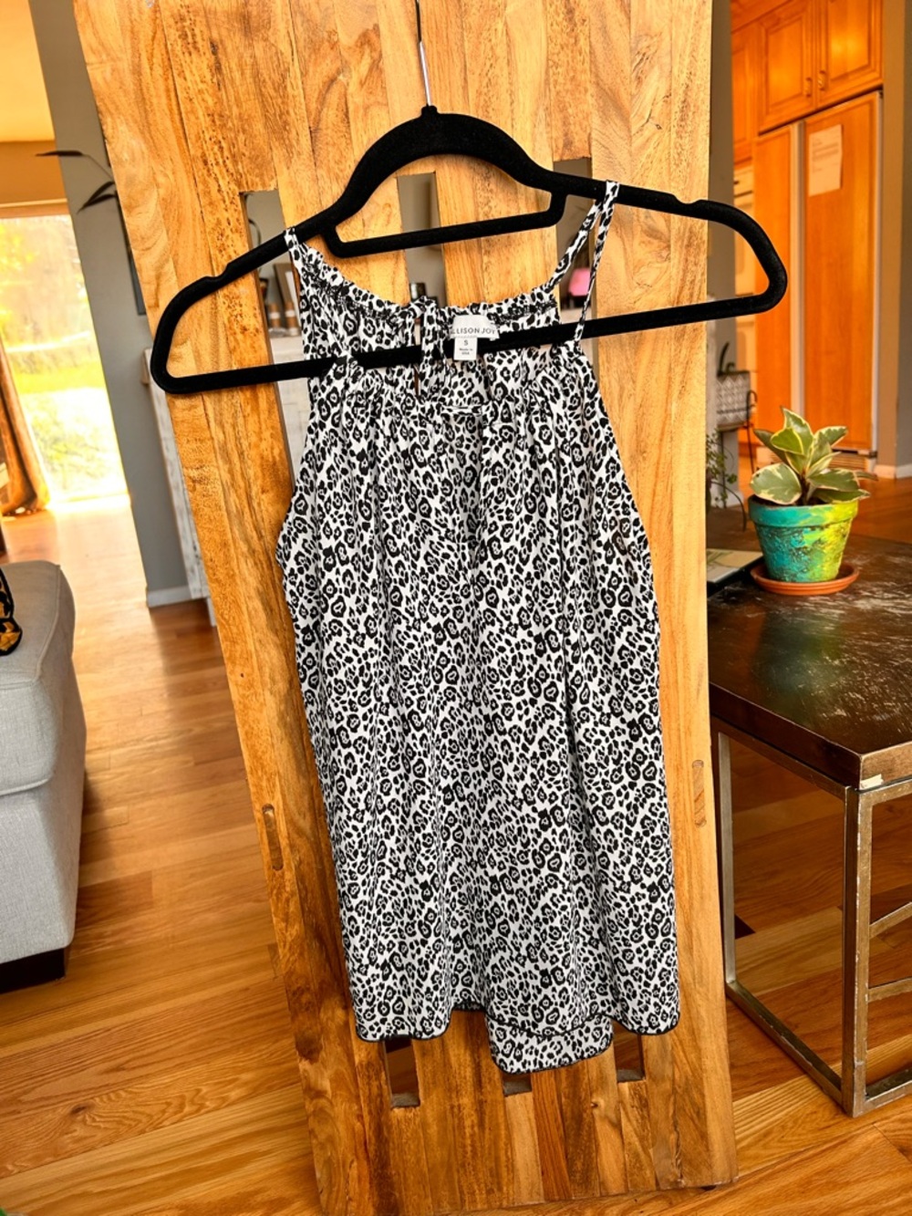 Evereve Black & White Leopard Halter Tank Top